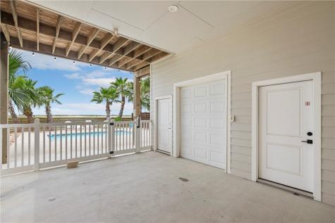 1216 Ross Avenue Port Aransas TX 78373