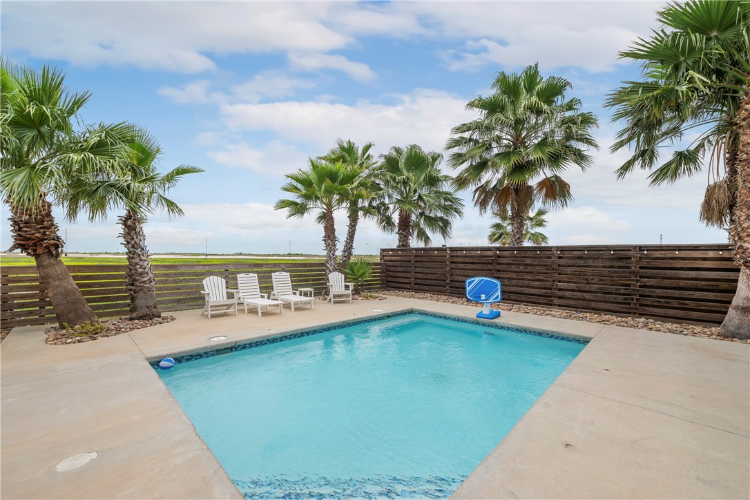 1216 Ross Avenue Port Aransas TX 78373