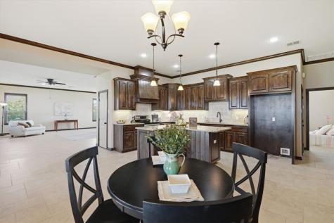 1023 Cr 3651 Sandia TX 78383