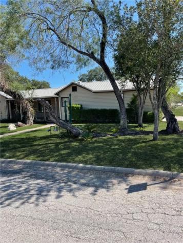 303 E Hoffman Avenue Kingsville TX 78363