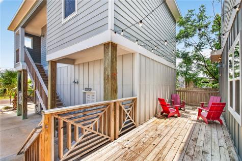 515 W Avenue C Port Aransas TX 78373