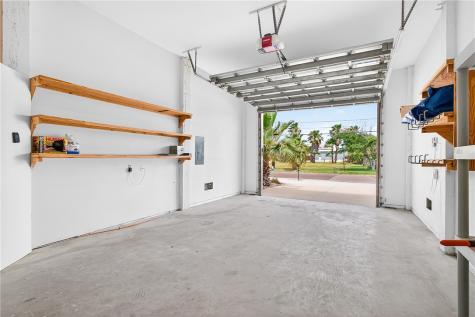 515 W Avenue C Port Aransas TX 78373