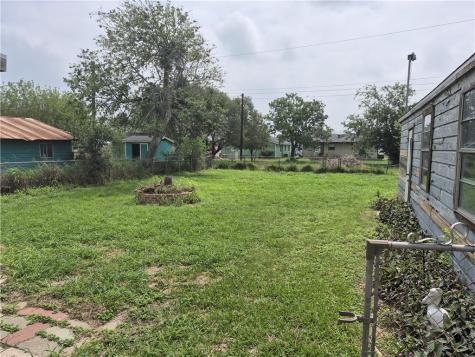 202 N Gregory Street Gregory TX 78359