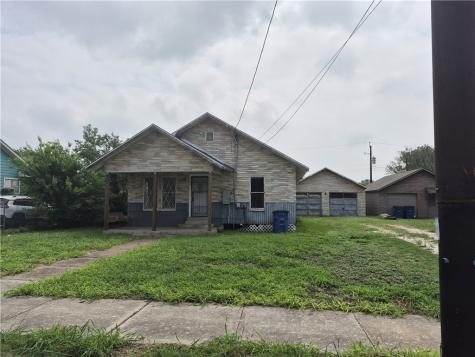 202 N Gregory Street Gregory TX 78359