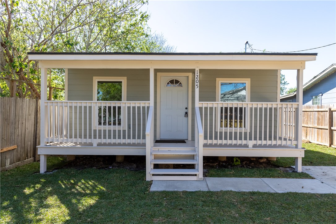 1205 Verbena Street Corpus Christi TX 78405