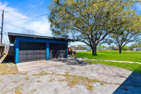 9918 Leopard Street Corpus Christi TX 78410