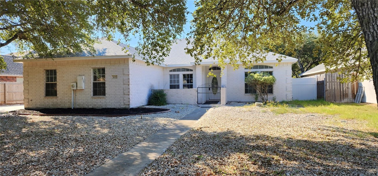 409 Fairway Oaks Street Rockport TX 78382