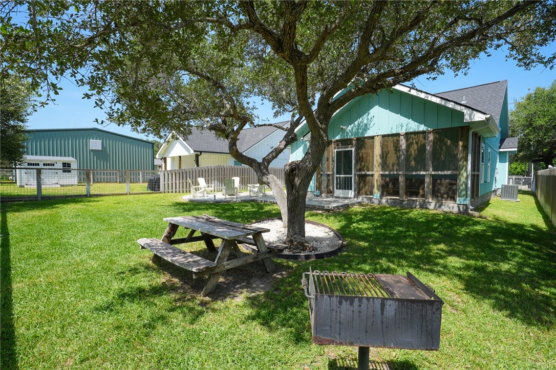 650 Sunset Drive Rockport TX 78382