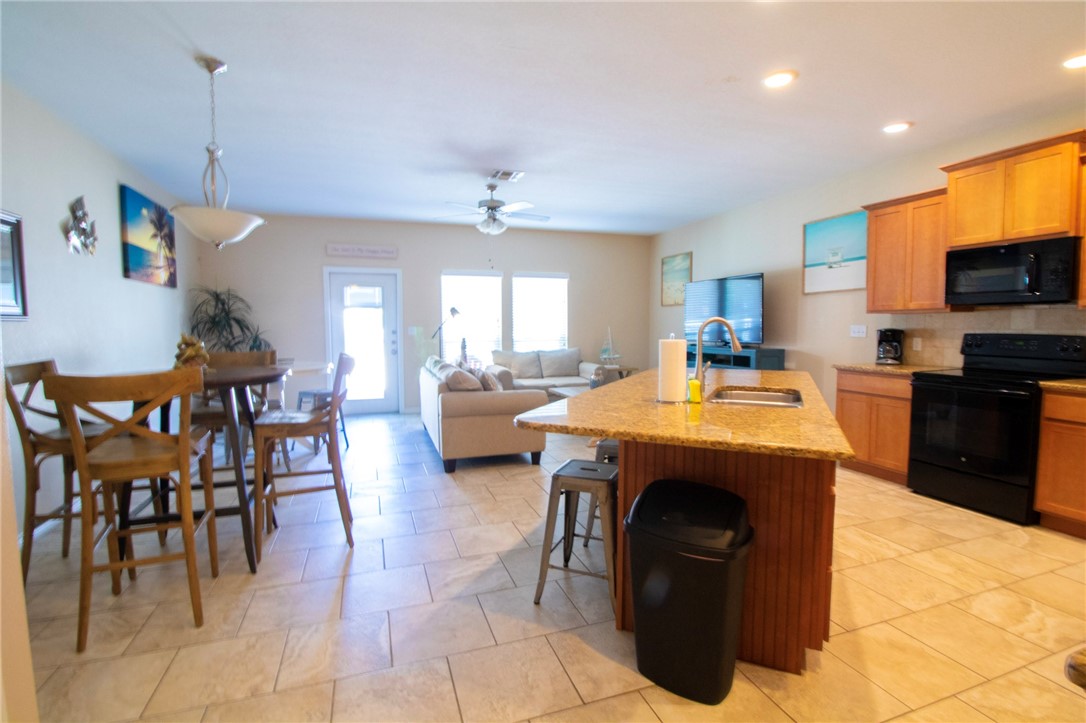 14878 Granada Drive 504 Corpus Christi TX 78418