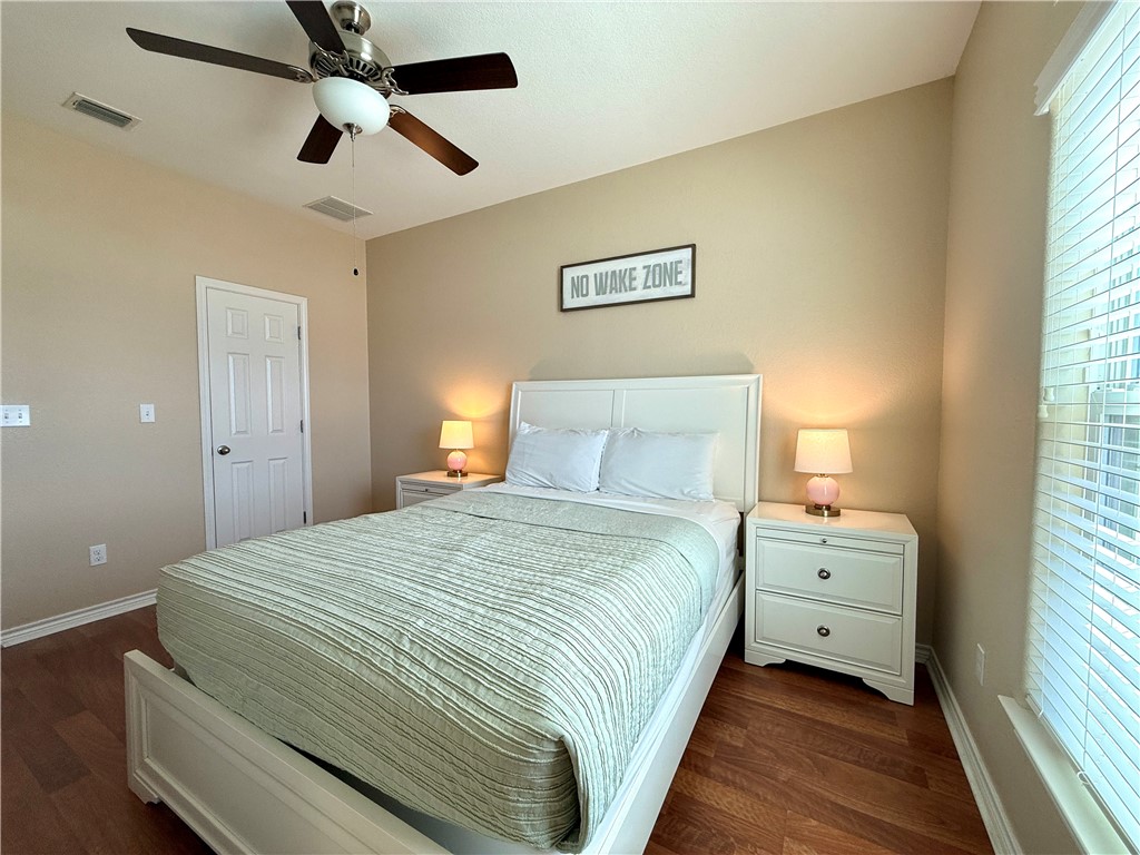 14878 Granada Drive 504 Corpus Christi TX 78418
