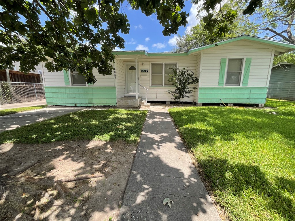 1202 Zarsky Drive Corpus Christi TX 78412