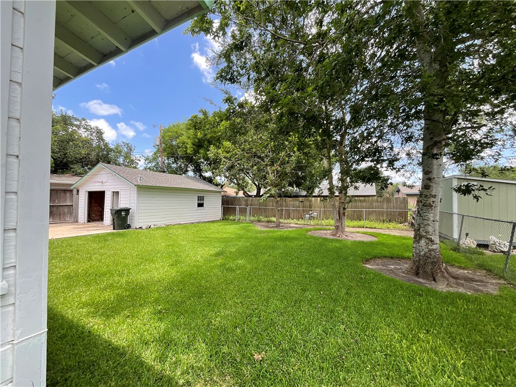 1202 Zarsky Drive Corpus Christi TX 78412