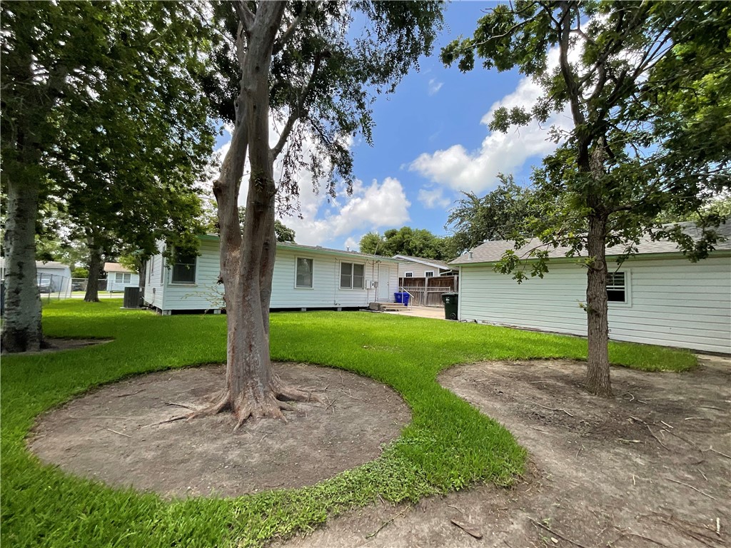 1202 Zarsky Drive Corpus Christi TX 78412