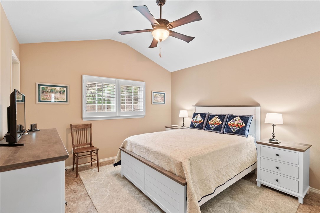 105 Pecan Harbor Street Rockport TX 78382