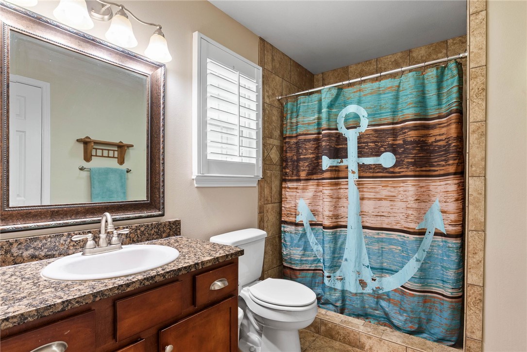105 Pecan Harbor Street Rockport TX 78382
