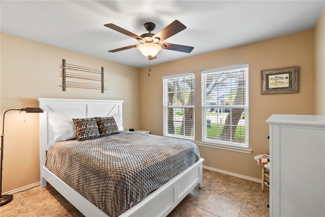 105 Pecan Harbor Street Rockport TX 78382