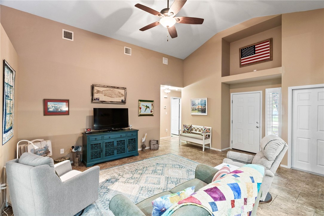 105 Pecan Harbor Street Rockport TX 78382