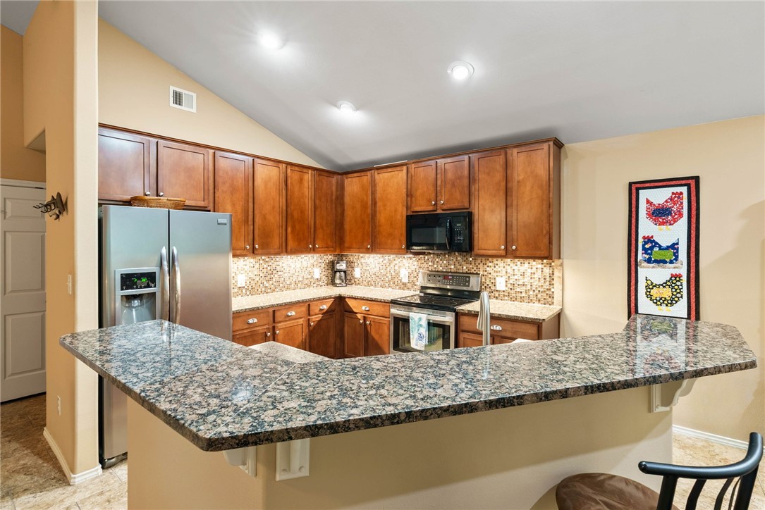 105 Pecan Harbor Street Rockport TX 78382