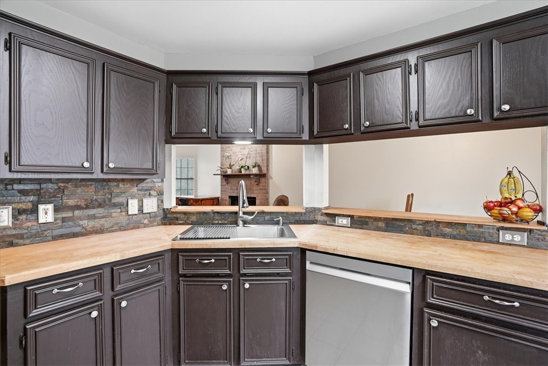 7310 Elm Hollow Drive Corpus Christi TX 78413