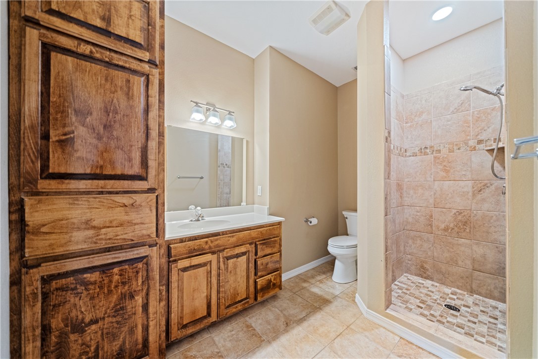 2166 County Road 53 Corpus Christi TX 78415