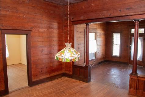 207 W. Carter Street Beeville TX 78102