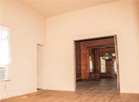 207 W. Carter Street Beeville TX 78102