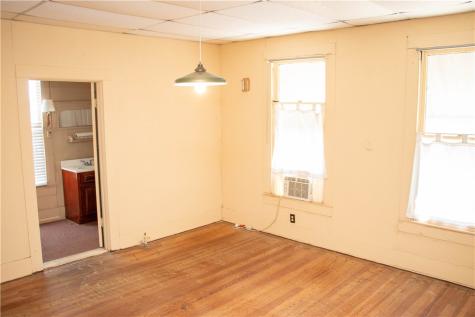 207 W. Carter Street Beeville TX 78102