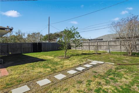 350 Doddridge Street Corpus Christi TX 78411