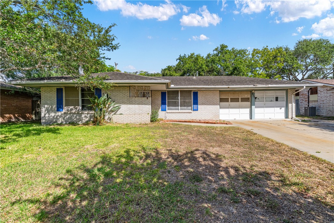 917 Brock Drive Corpus Christi TX 78412