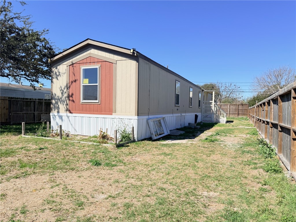 1010 Redmond Street Corpus Christi TX 78418