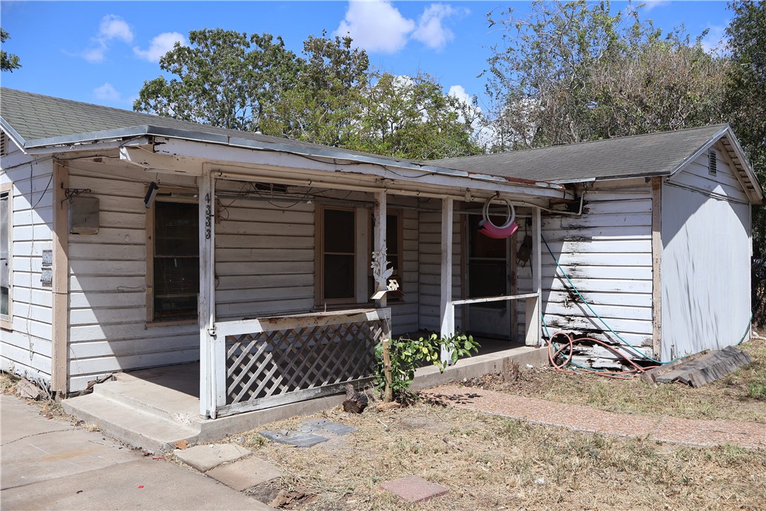 4333 Molina Drive Corpus Christi TX 78416