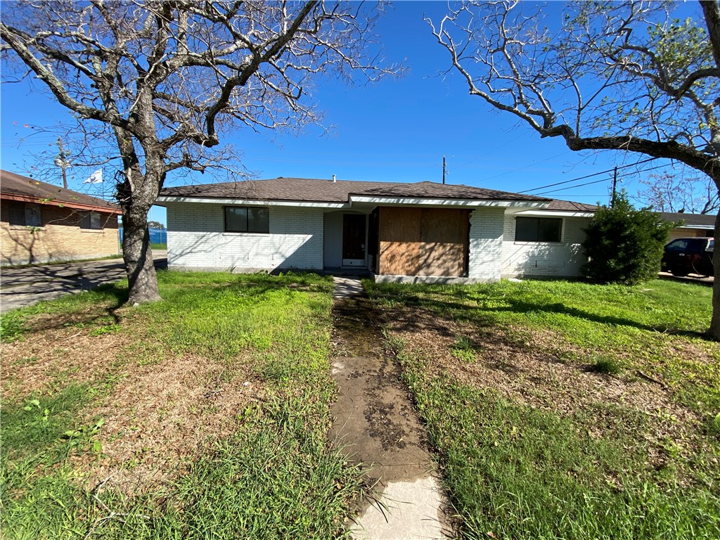 3734 Brushwood Corpus Christi TX 78415