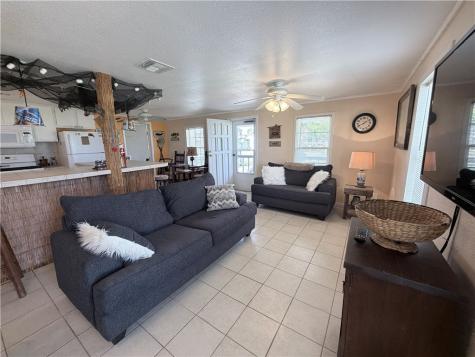 113 Riviera Drive Corpus Christi TX 78418