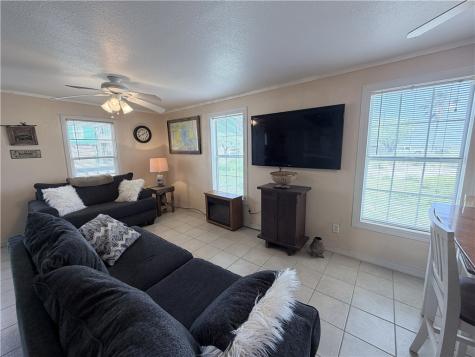 113 Riviera Drive Corpus Christi TX 78418
