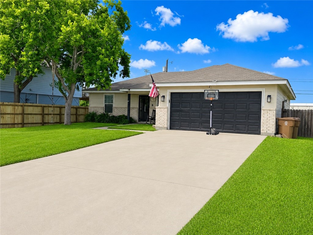 206 Oak Ridge Drive Corpus Christi TX 78418