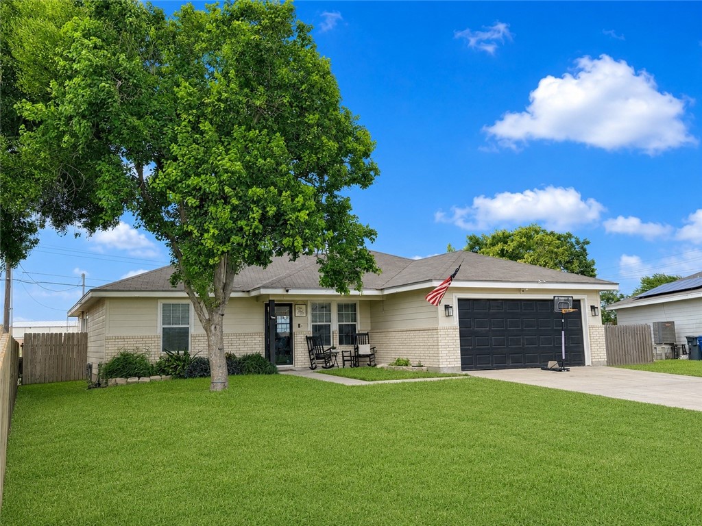 206 Oak Ridge Drive Corpus Christi TX 78418