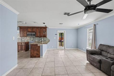 1445 Buenos Aires Street Corpus Christi TX 78417