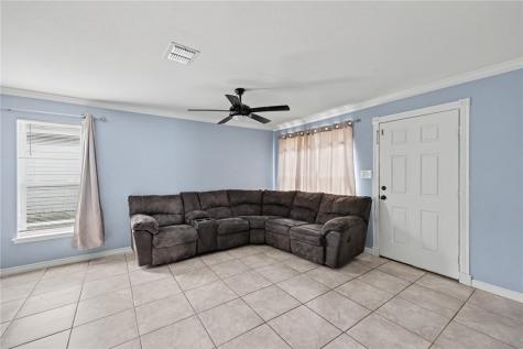 1445 Buenos Aires Street Corpus Christi TX 78417