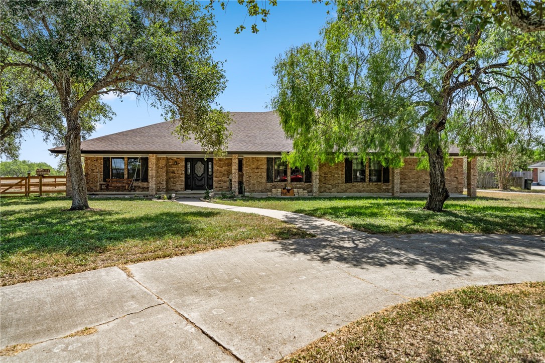348 Dana Street Kingsville TX 78363