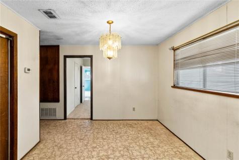 1829 Lesle Lane Corpus Christi TX 78412