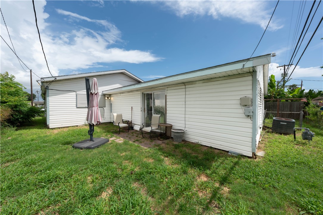 1337 Ray Drive Corpus Christi TX 78411