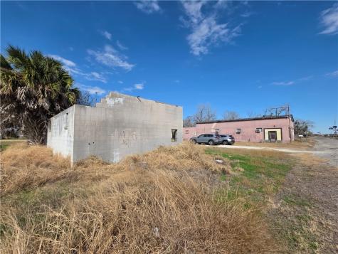 220 Palmetto Street Refugio TX 78377