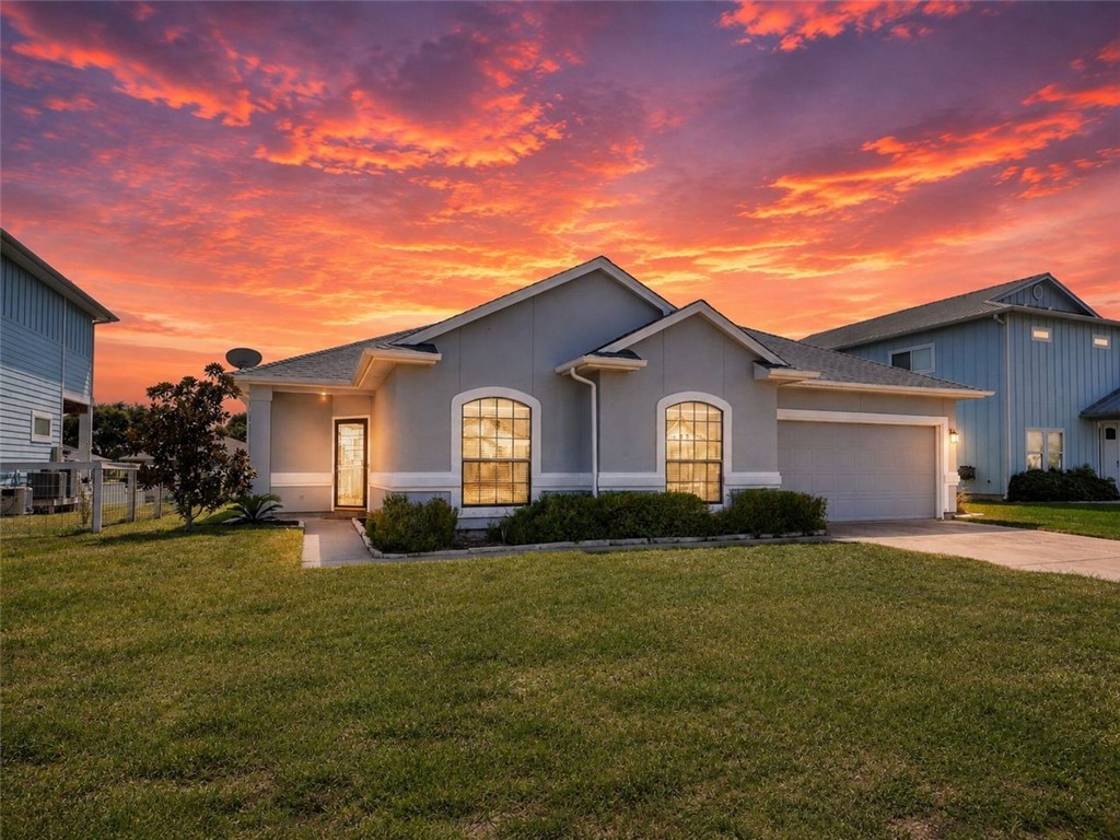105 Windjammer Street Rockport TX 78382