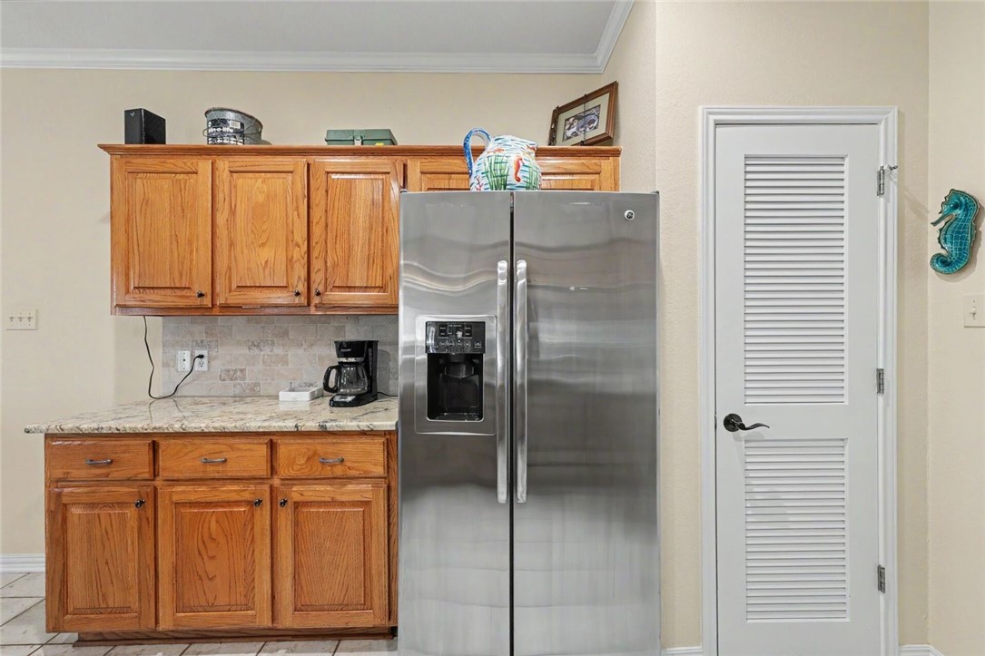 105 Windjammer Street Rockport TX 78382