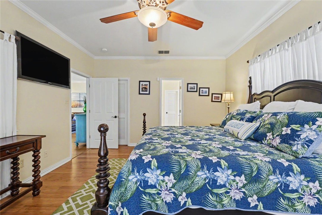 105 Windjammer Street Rockport TX 78382