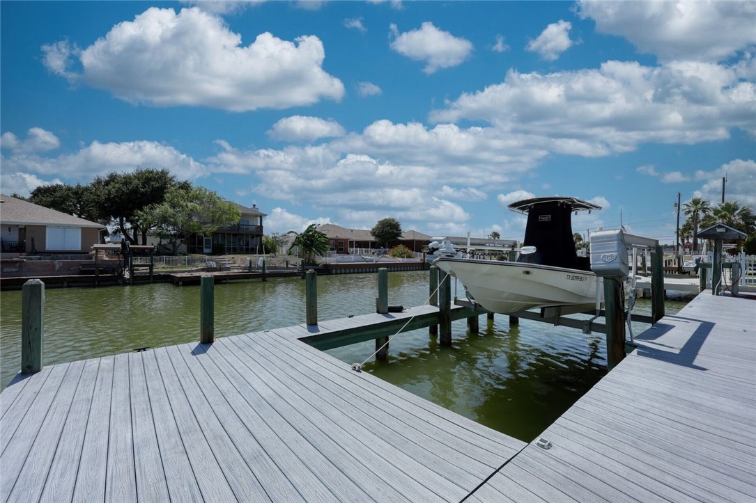 105 Windjammer Street Rockport TX 78382