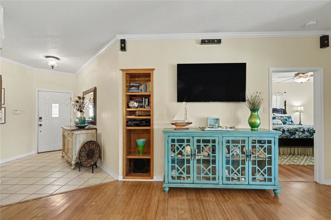 105 Windjammer Street Rockport TX 78382