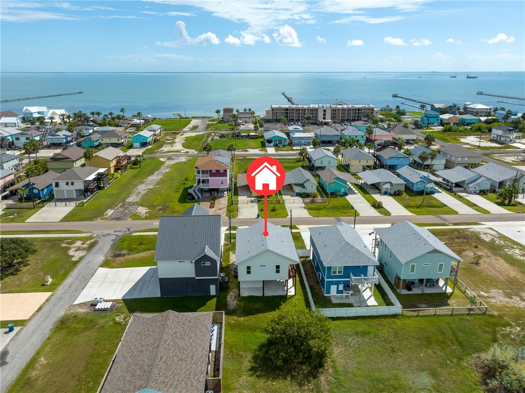 1007 S Live Oak Street Rockport TX 78382