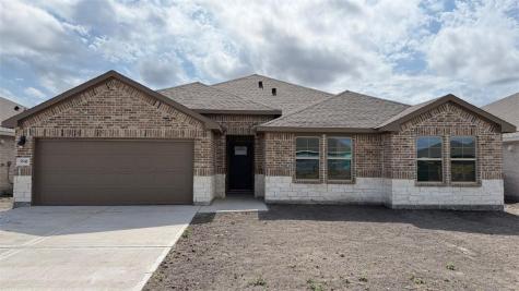 3541 Sahar Lake Drive Robstown TX 78380