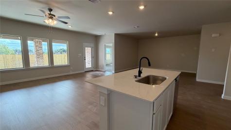 3541 Sahar Lake Drive Robstown TX 78380